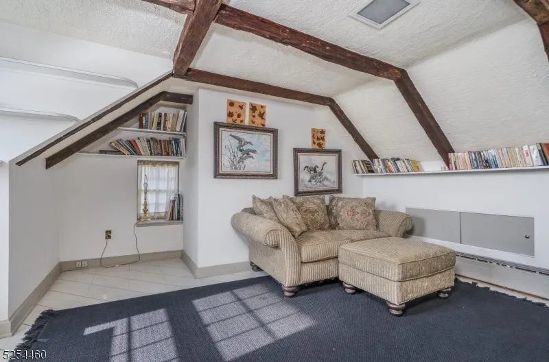 259 COUNTY ROAD 519 Kingwood, NJ 08559