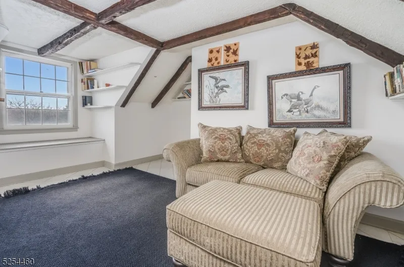 259 COUNTY ROAD 519 Kingwood, NJ 08559