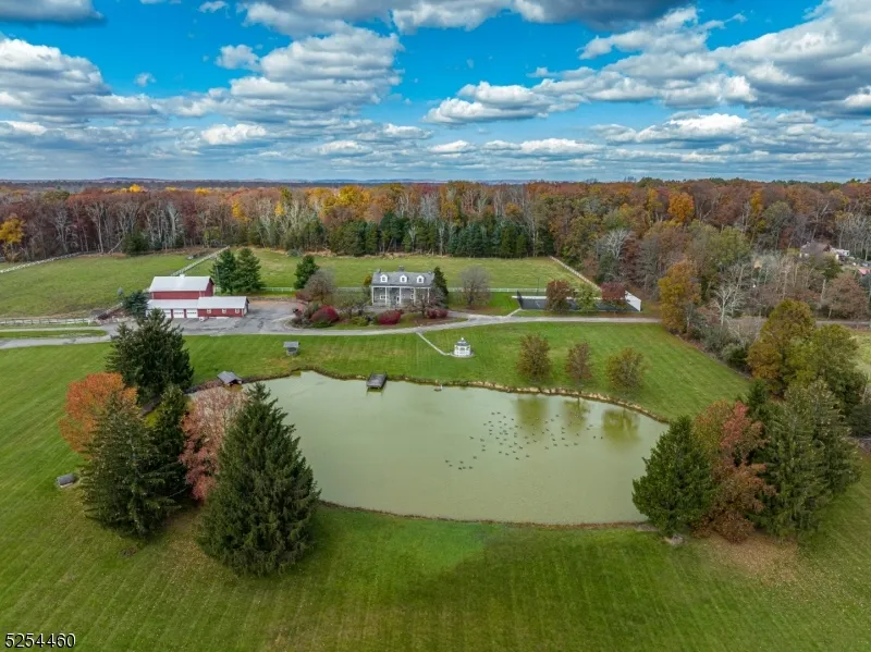 259 COUNTY ROAD 519 Kingwood, NJ 08559