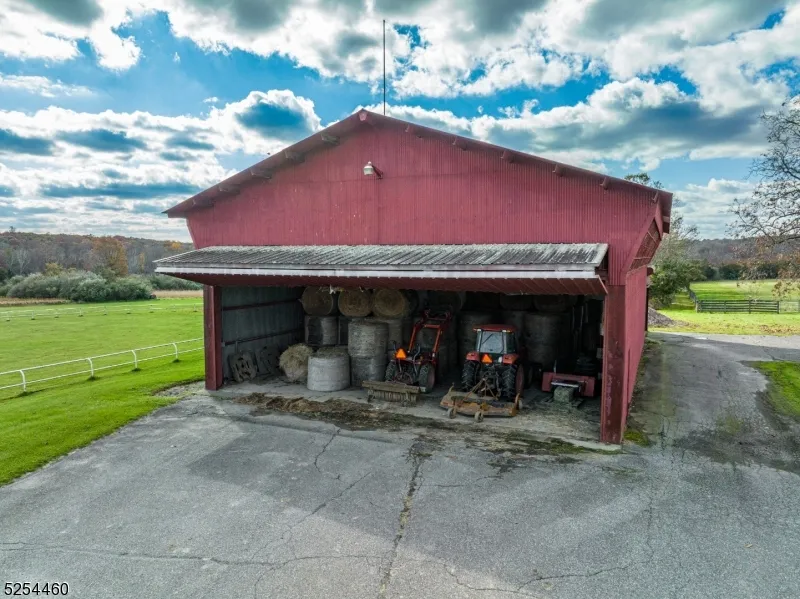 259 COUNTY ROAD 519 Kingwood, NJ 08559