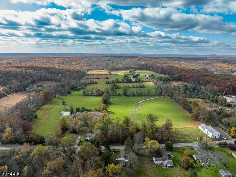259 COUNTY ROAD 519 Kingwood, NJ 08559