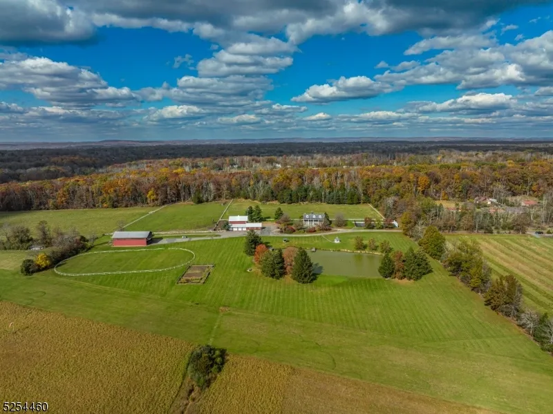 259 COUNTY ROAD 519 Kingwood, NJ 08559