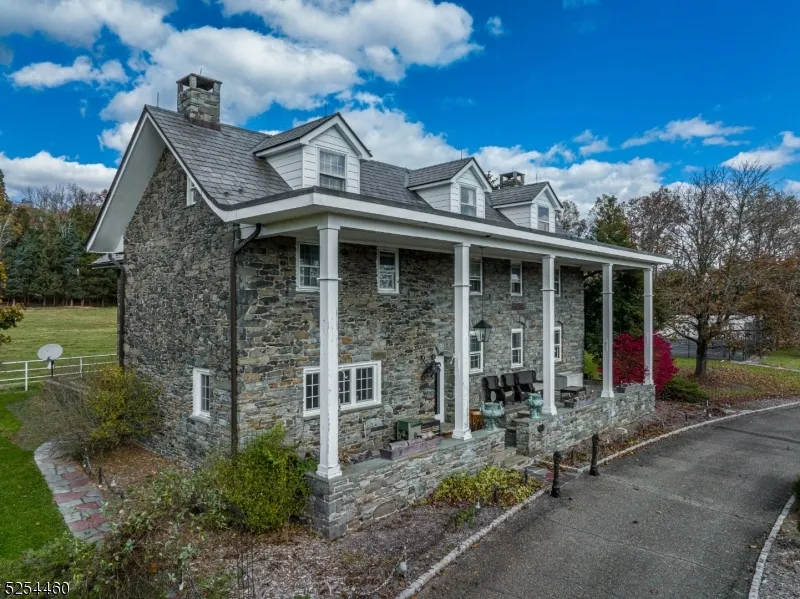 259 COUNTY ROAD 519 Kingwood, NJ 08559