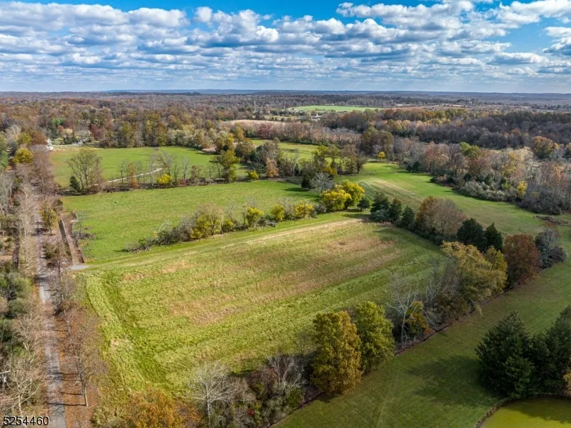 259 COUNTY ROAD 519 Kingwood, NJ 08559