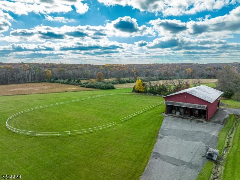 259 COUNTY ROAD 519 Kingwood, NJ 08559