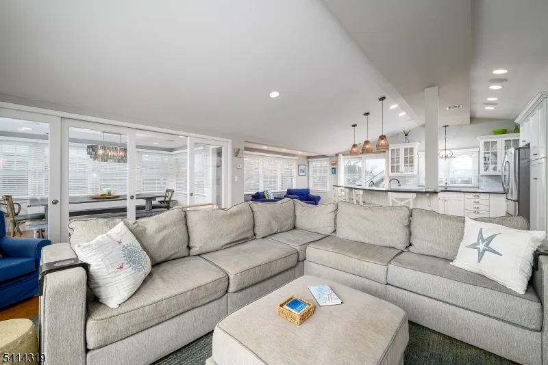 46 W 80th St Harvey Cedars, NJ 08008