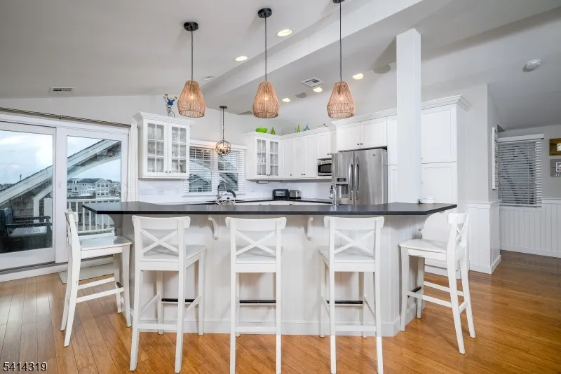 46 W 80th St Harvey Cedars, NJ 08008