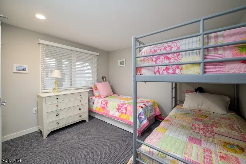 46 W 80th St Harvey Cedars, NJ 08008
