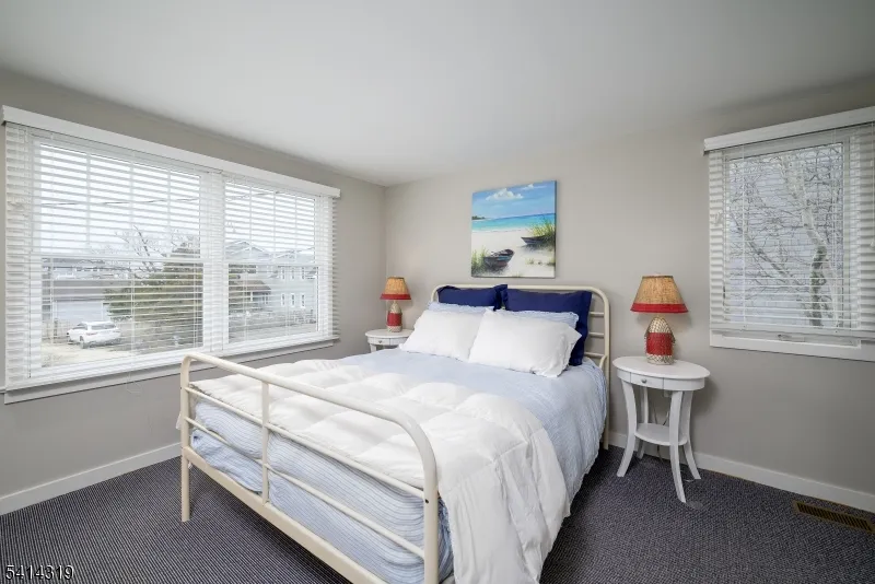 46 W 80th St Harvey Cedars, NJ 08008