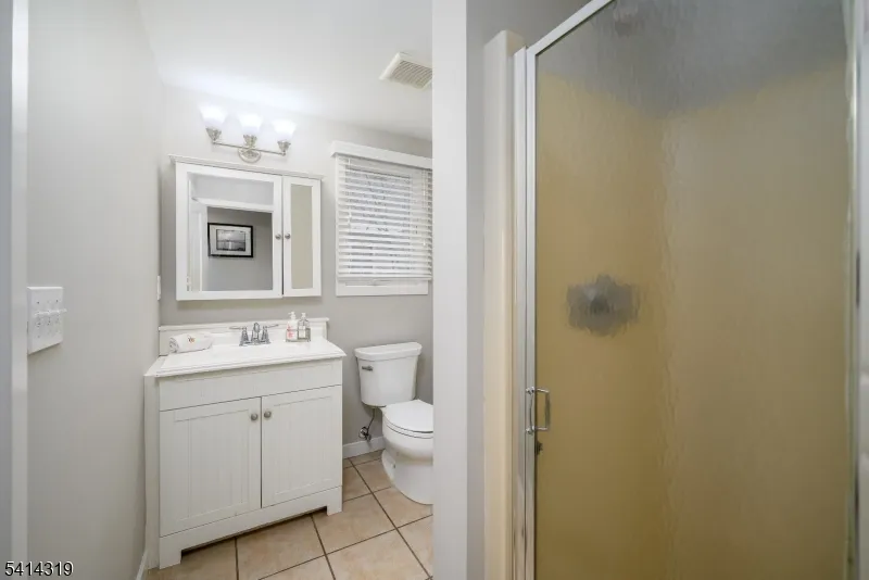 46 W 80th St Harvey Cedars, NJ 08008