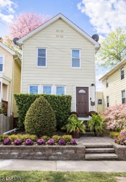 622 Tremont Ave
