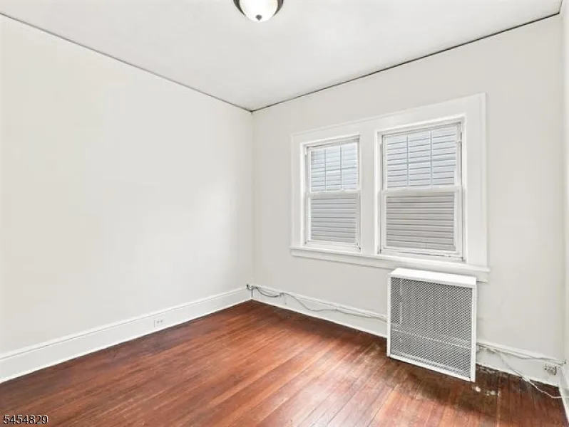 22 Prospect St Bloomfield, NJ 07003