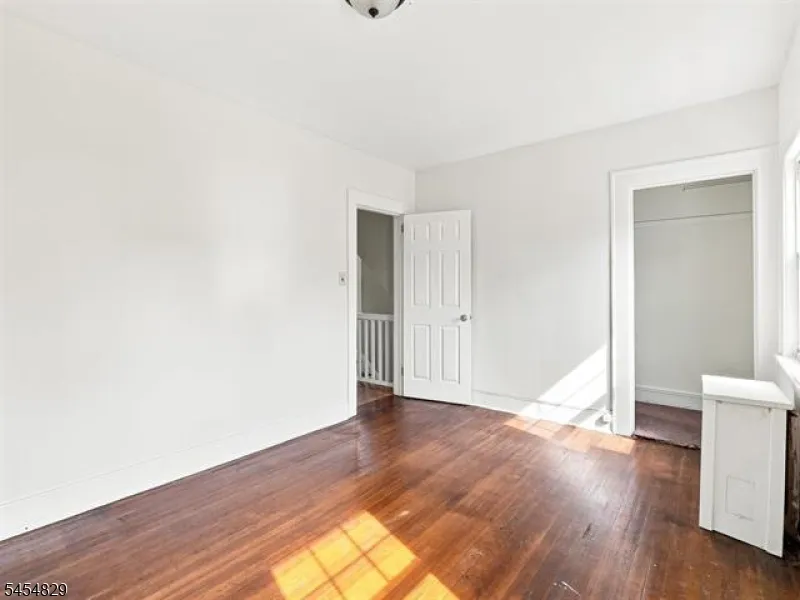 22 Prospect St Bloomfield, NJ 07003