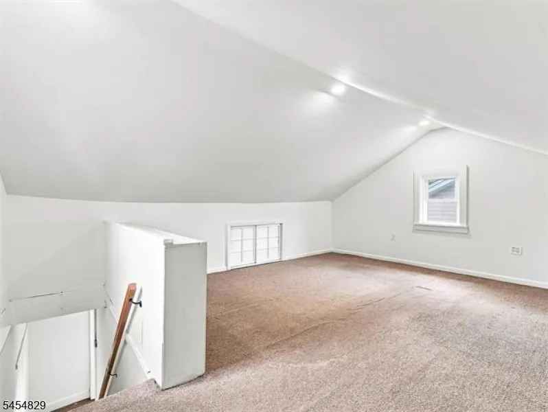 22 Prospect St Bloomfield, NJ 07003