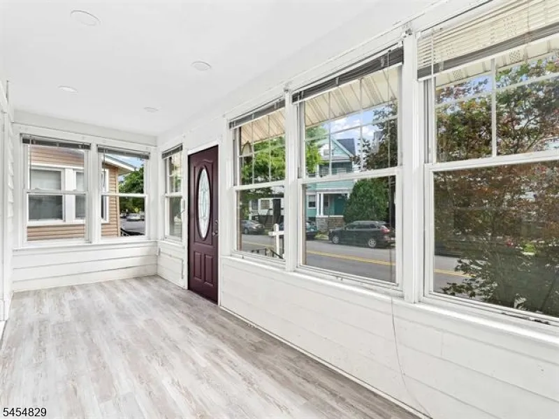 22 Prospect St Bloomfield, NJ 07003