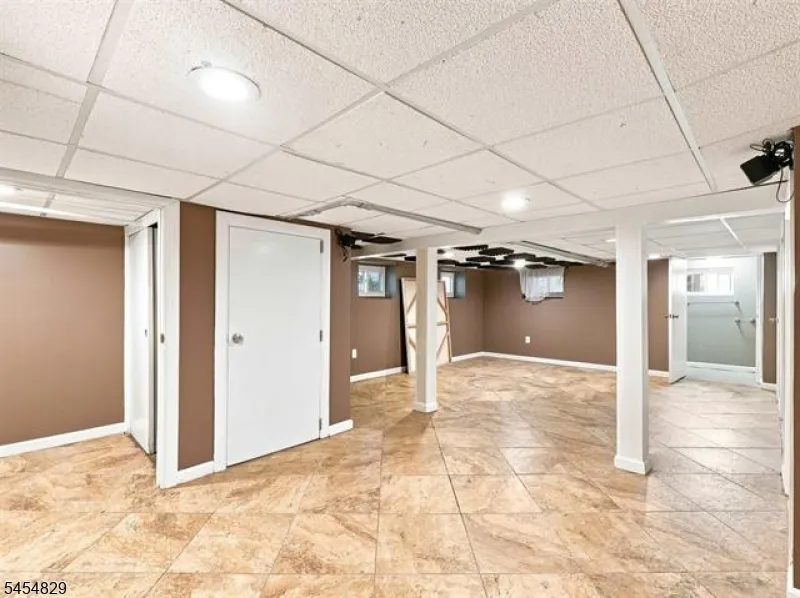 22 Prospect St Bloomfield, NJ 07003