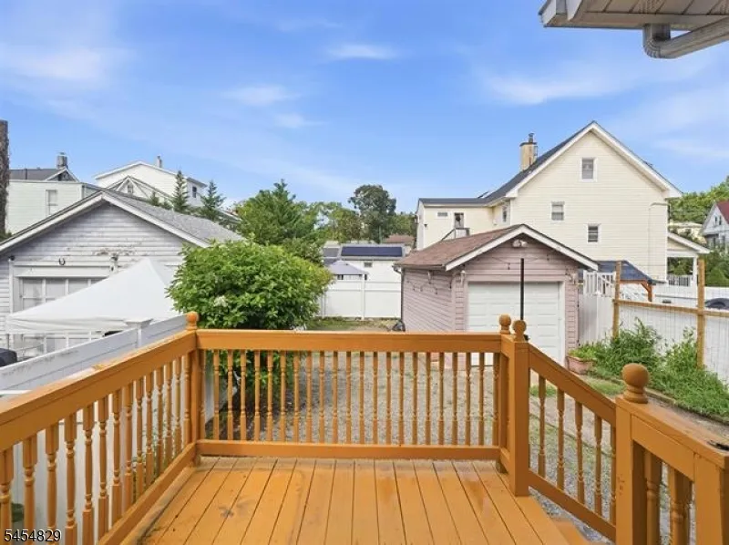 22 Prospect St Bloomfield, NJ 07003