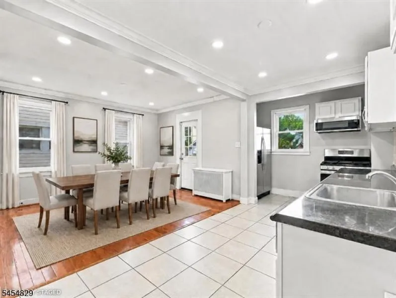 22 Prospect St Bloomfield, NJ 07003