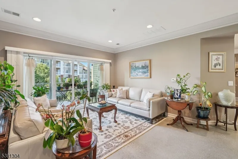 2217 Warrens Way Wanaque, NJ 07465