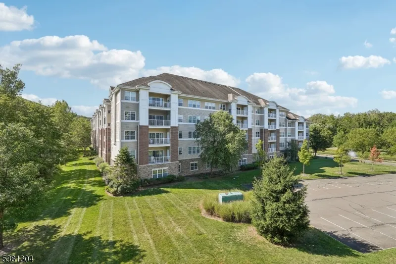 2217 Warrens Way Wanaque, NJ 07465