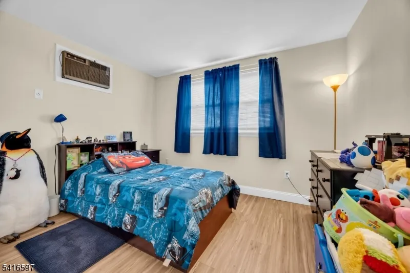 100 Luttgen Pl #A2 Unit A2 Linden City, NJ 07036