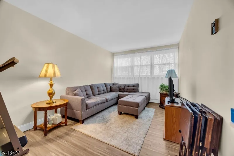 100 Luttgen Pl #A2 Unit A2 Linden City, NJ 07036