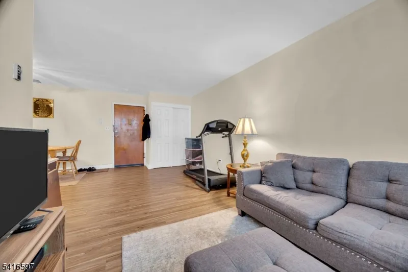 100 Luttgen Pl #A2 Unit A2 Linden City, NJ 07036