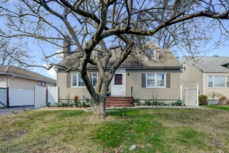 539 Monmouth Ave Linden City, NJ 07036