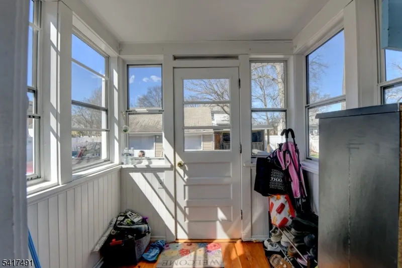 539 Monmouth Ave Linden City, NJ 07036
