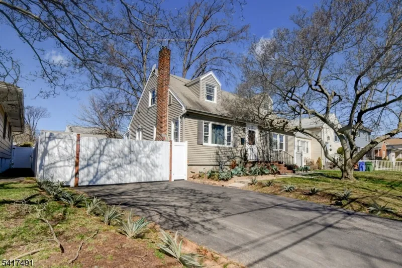 539 Monmouth Ave Linden City, NJ 07036