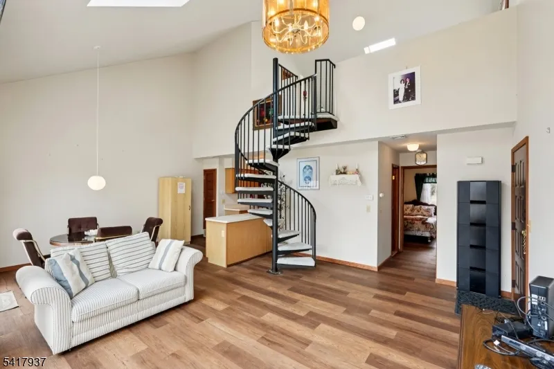 8 Baily Bunion Ct #2 Unit 2 Vernon, NJ 07462