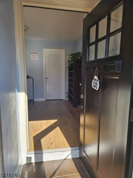 836 Summit St Linden City, NJ 07036