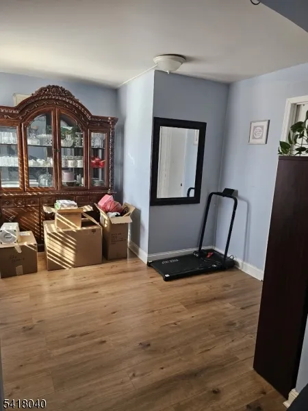 836 Summit St Linden City, NJ 07036