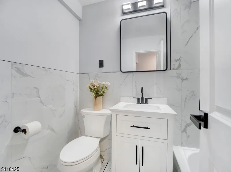 377 S Harrison Street #8I Unit 8I East Orange City, NJ 07018