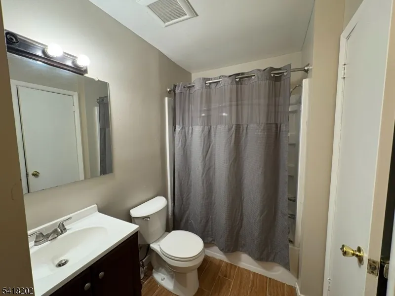 904 Gregorys Way #904 Unit 904 Voorhees, NJ 08043