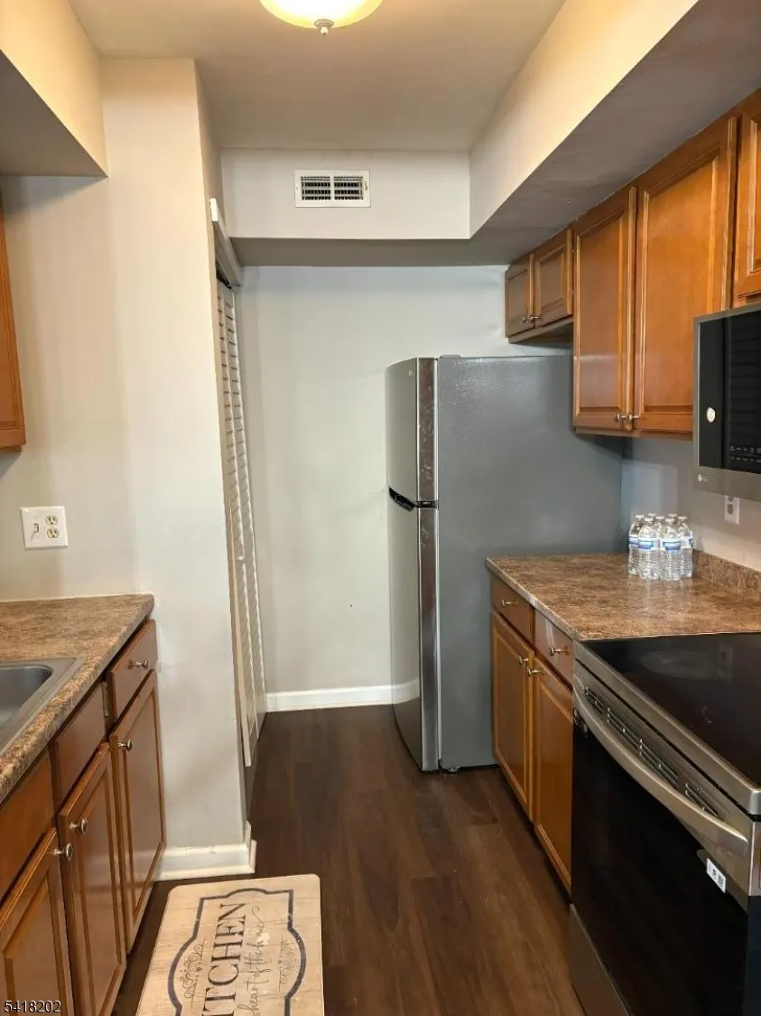 904 Gregorys Way #904 Unit 904 Voorhees, NJ 08043