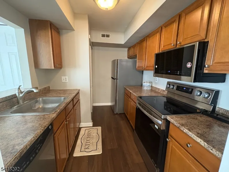904 Gregorys Way #904 Unit 904 Voorhees, NJ 08043