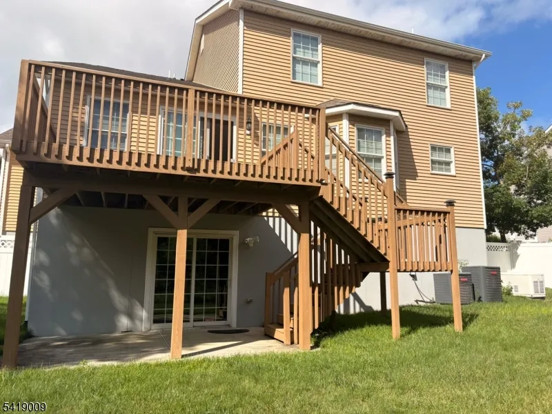 1023 Center St Lacey, NJ 08731
