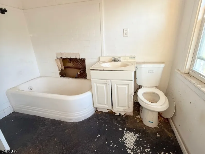 66 Scheerer Ave Newark City, NJ 07112