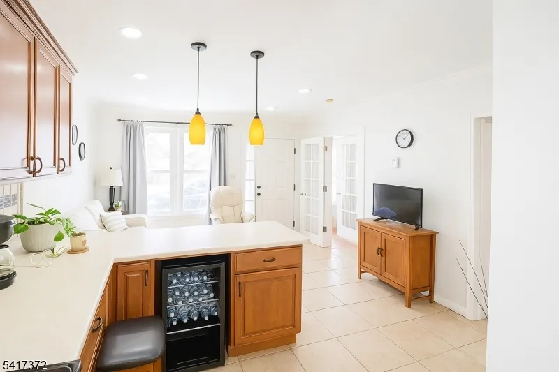 31 Kossuth St Haledon, NJ 07508