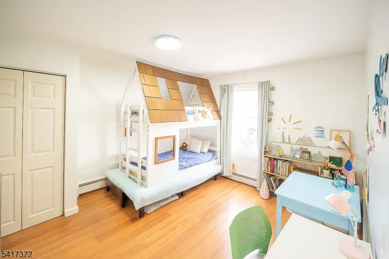 31 Kossuth St Haledon, NJ 07508