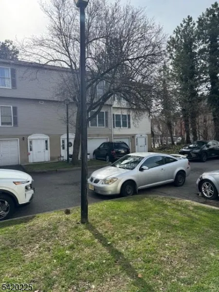145 SO Arlington #A Unit A East Orange City, NJ 07018