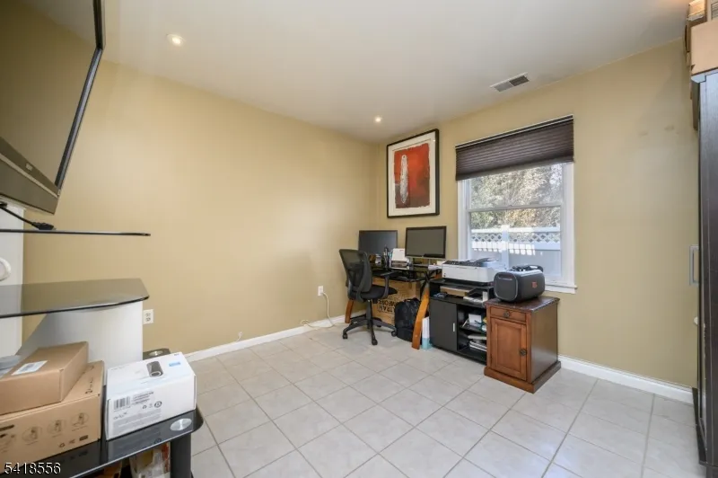 235 Dakota St Paterson City, NJ 07503