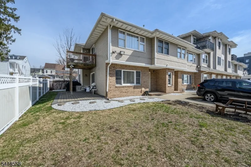 235 Dakota St Paterson City, NJ 07503