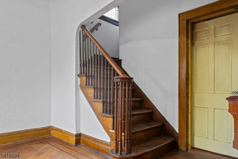315 Meeker Ave Newark City, NJ 07112