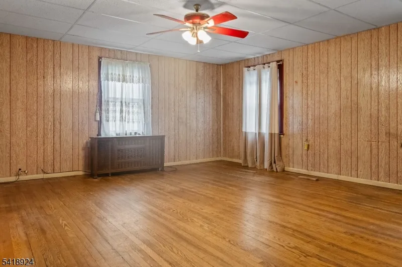 315 Meeker Ave Newark City, NJ 07112