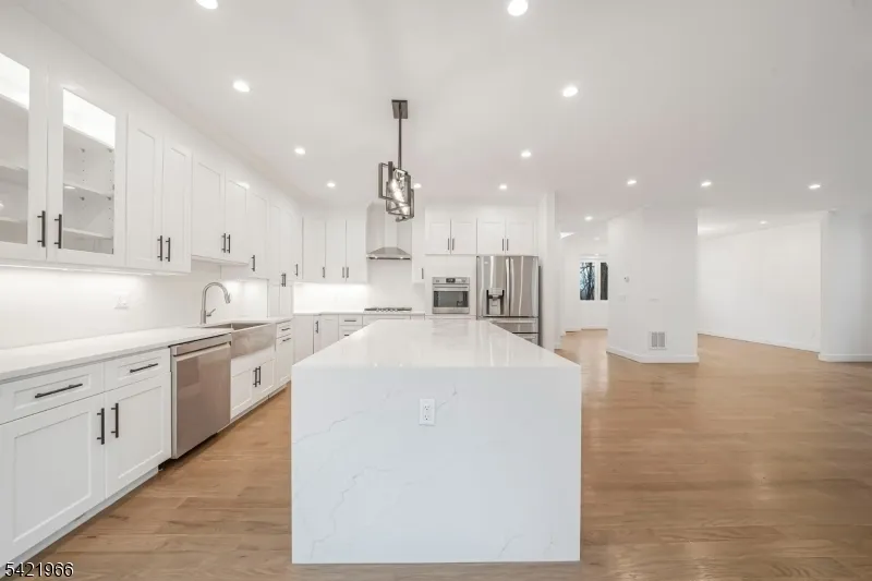 85 Pine Brook Rd Montville, NJ 07082