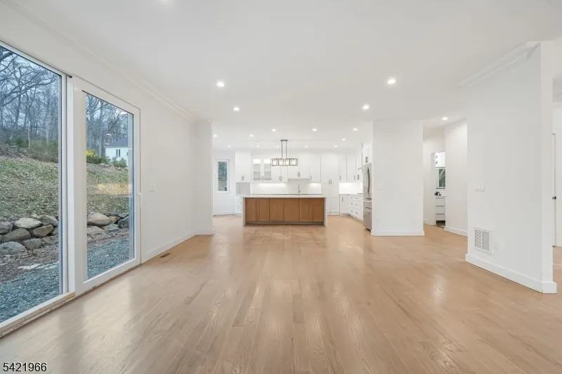 85 Pine Brook Rd Montville, NJ 07082