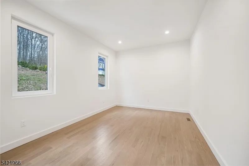 85 Pine Brook Rd Montville, NJ 07082