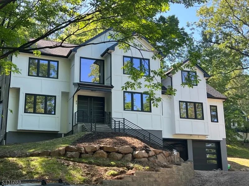 85 Pine Brook Rd Montville, NJ 07082